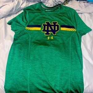 Small Under Armour tee shirt-Green